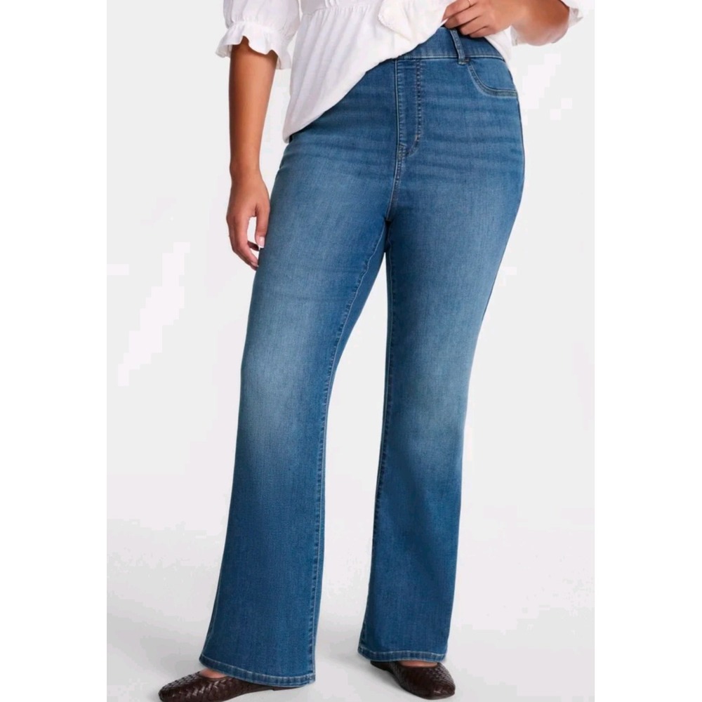 Women's Terra & sky High rise boot cut pull on jeans size 4X (28W-30W)